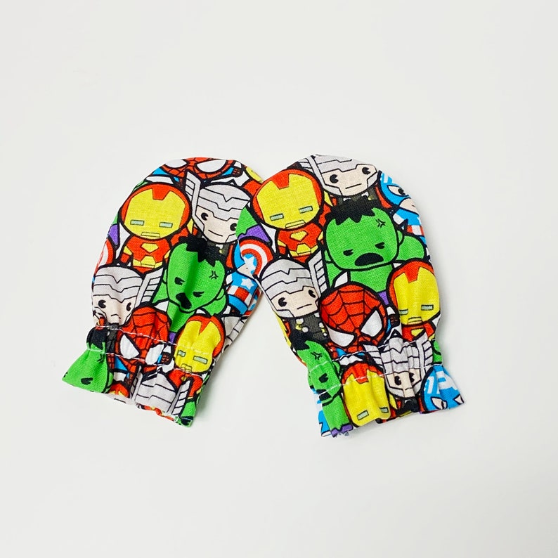 mini Marvel print baby mittens,Baby gloves,No scratch mittens,Hand mittens,Infant mittens
