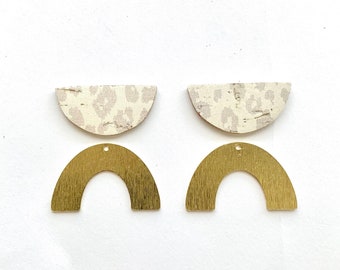 Nouveau! Cream Leopard Cork Leather Half Circle Moons with Brushed Brass Arch Rainbow Connectors, DIY Earring Blanks, Wholesale Pendentif Shapes