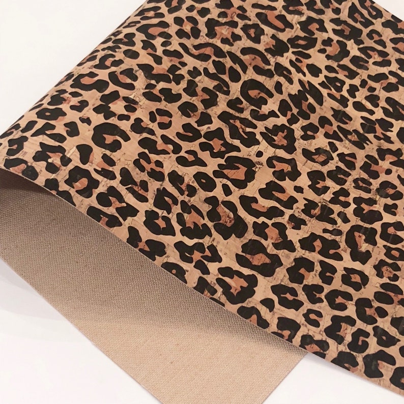 Purses SILVER CAIMAN Alligator skin print fabric 12x12 sheet for DIY Jewelry Hair Bows Leather Alternative All Natural Cork Earrings