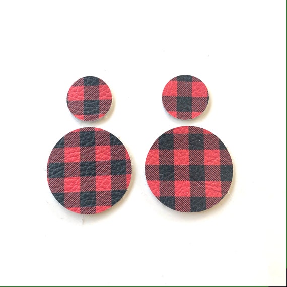 How to Wear Statement Earrings - Straight A Style | Casual holiday outfits,  Red flannel shirt, Plaid shirt outfits