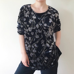 vintage velvet top black velvet floral long sleeve minimalist velvet shirt velvet blouse 90s retro style size L/XL