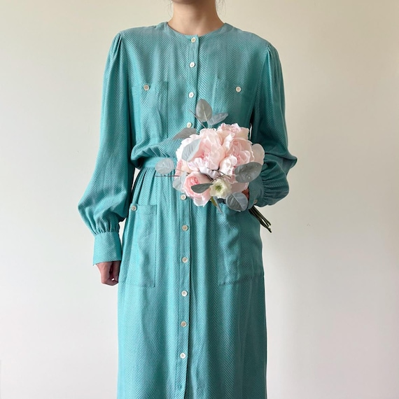 retro button down dress Halter Skelter Shirt Dress in Mod Bloom, Size 3X