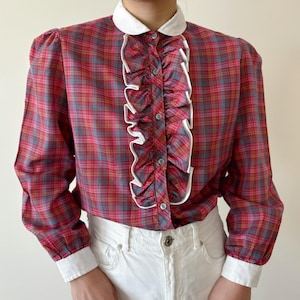 vintage blouse plaid blouse vintage shirt pink red cotton ruffle collar button down 80s 70s retro vintage style peter pan collar size M