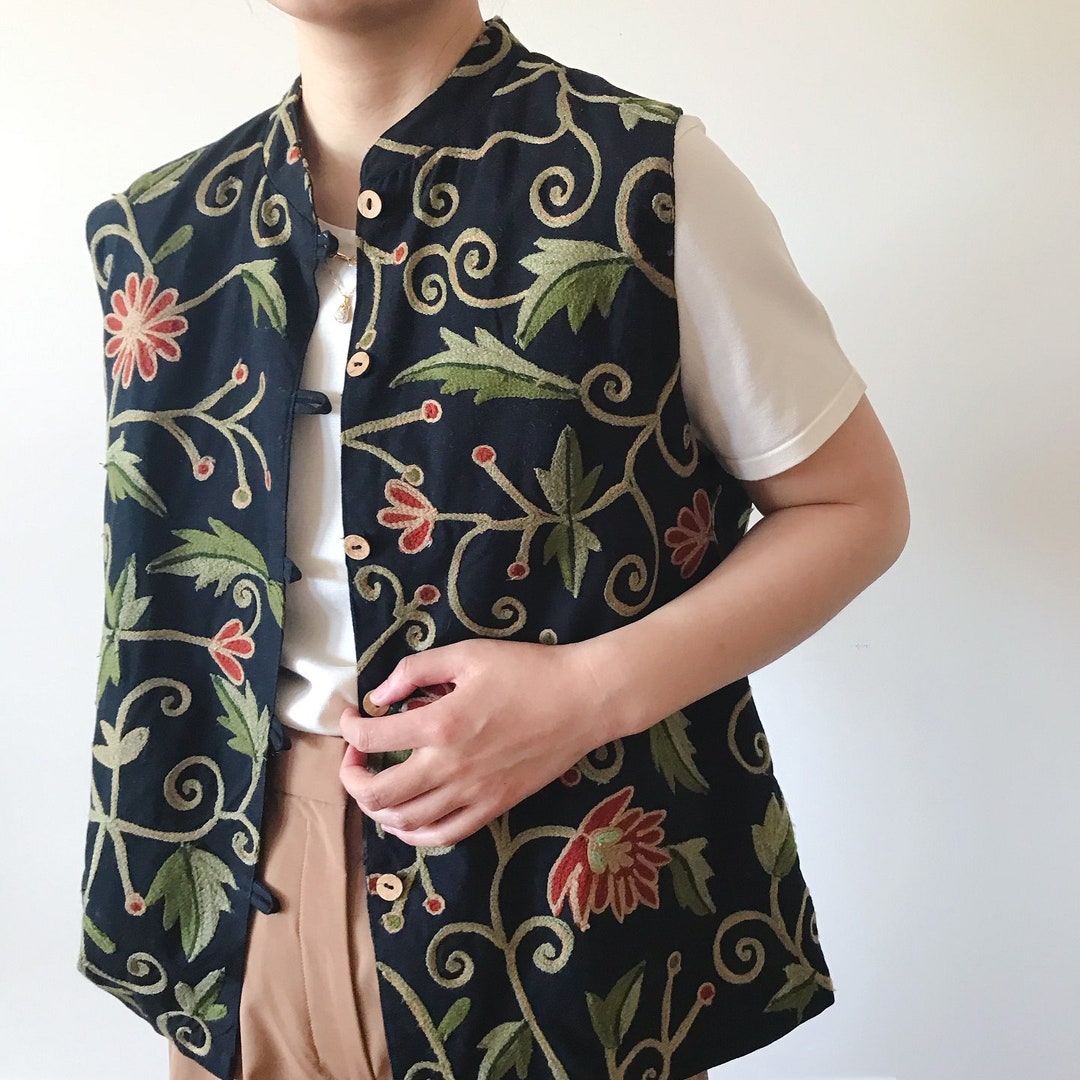 Vintage Vest Embroidered Floral Orvis Black Green Red Vintage Top