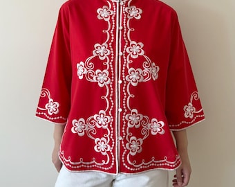 vintage blouse vintage shirt vintage top oriental Asian red white floral embroidered mandarin collar button down 90s retro vintage style