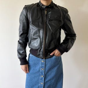 vintage leather jacket black bomber jacket cropped 80s 90s retro vintage style boho hippie patched work motorcycle minimalist size XS/S