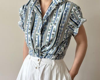 vintage blouse short sleeve white blue floral striped olive button down retro vintage style 90s minimalist vintage shirt cotton size M/L