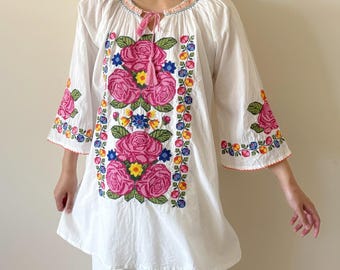 vintage blouse peasant blouse floral embroidered cross stitch cotton vintage shirt vintage top vintage tunic gauze blouse boho size M