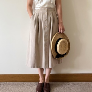 vintage skirt midi skirt maxi pleated skirt button down khaki beige high waist 80s 90s retro vintage style Made in USA textured size S/M