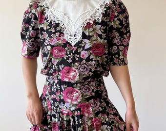 vintage floral dress pleated dress maxi dress black pink market dress lace collar midi dress field dress 80s retro vintage style size S/M