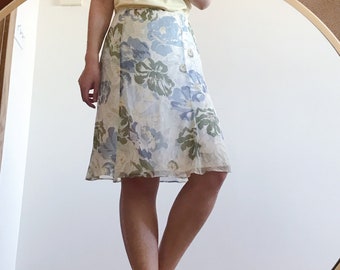 vintage silk skirt floral midi skirt white blue green wrinkle effect minimalist capsule wardrobe sun skirt 90s skirt size S