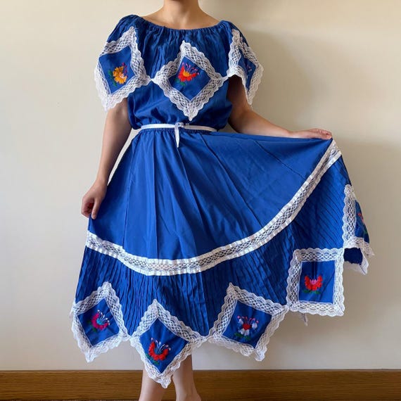 folk lace dress vintage dress folk dress midi dress maxi dress lace embroidered floral  Mexican dress blue smock dress handkerchief hem handmade dress size M