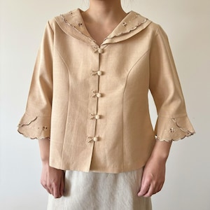 vintage blouse vintage shirt vintage top beige cream collared top embroidered floral 90s retro vintage style minimalist size M/PL