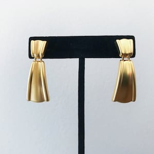 vintage earrings golden earrings statement earrings drop earrings chunky earring stud earrings dangle earrings cocktail costume earrings