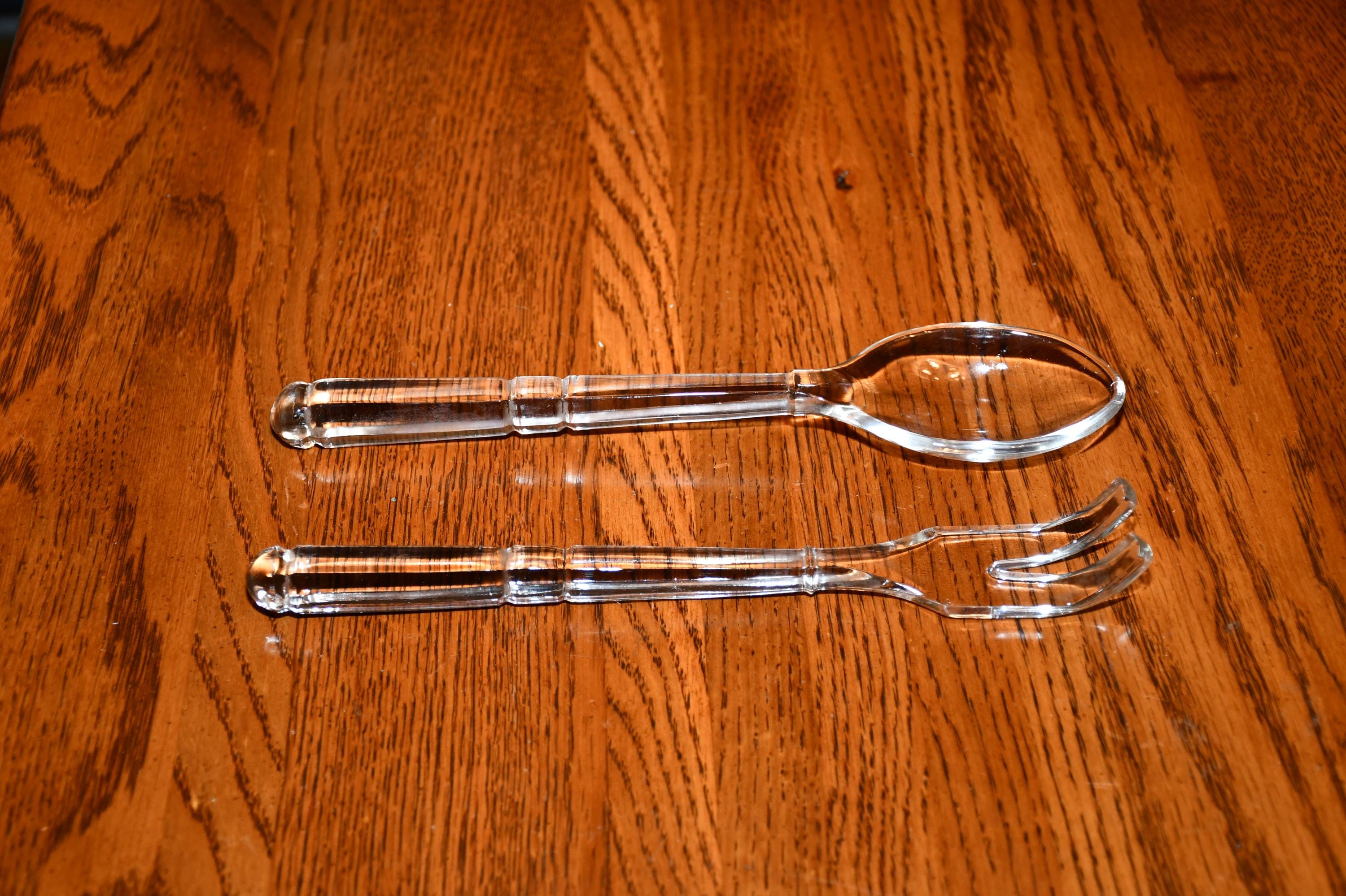 Cabilock Salad Mixing Fork Wood Salad Servers Long Handle Cooking Fork Wooden Kitchen Utensils For Salad BBQ Dessert Vegetable