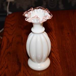 Vintage Fenton Peach Crest Milk Glass Tall Melon Vase