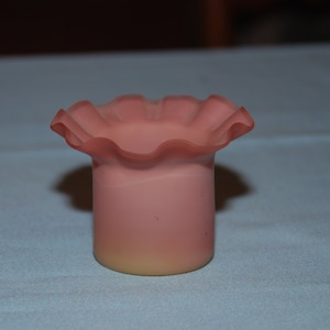 Victorian Mt. Washington Pink Burmese Glass Ruffled Edge Toothpick Holder