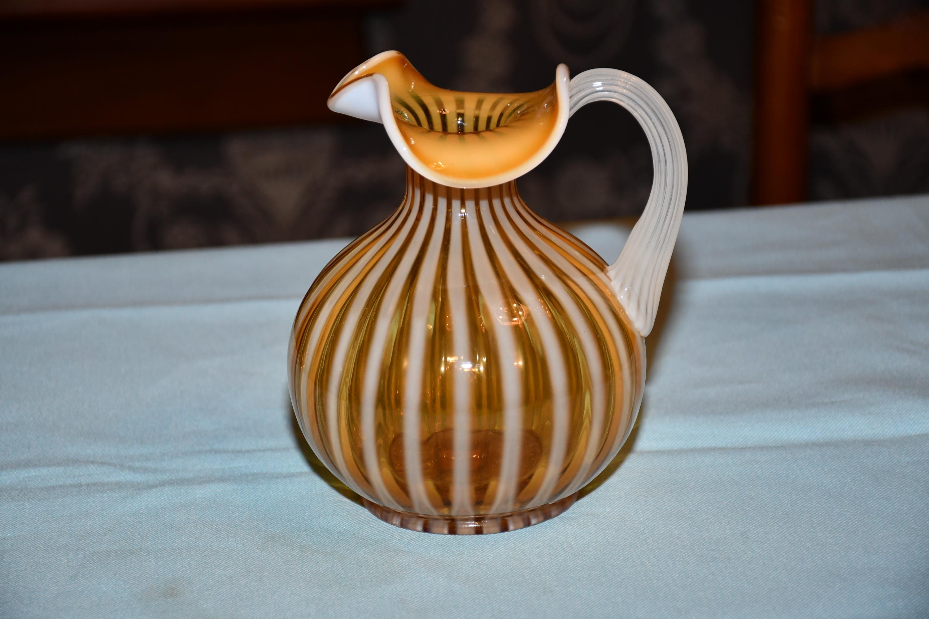オールドフェントンの花瓶 希少品！50's〜オールドフェントン ヴァセリンFenton ウラン