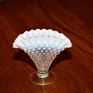 Vintage Fenton White Opalescent Hobnail Small Fan Vase