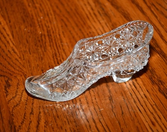 Vintage Fenton Clear Glass Daisy & Button Shoe/Slipper