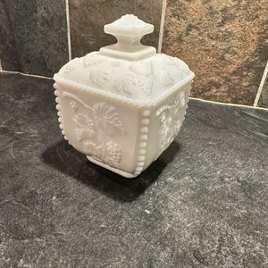 Vintage Westmoreland Milk Glass Beaded Grape Lidded Candy Dish/Wedding Box