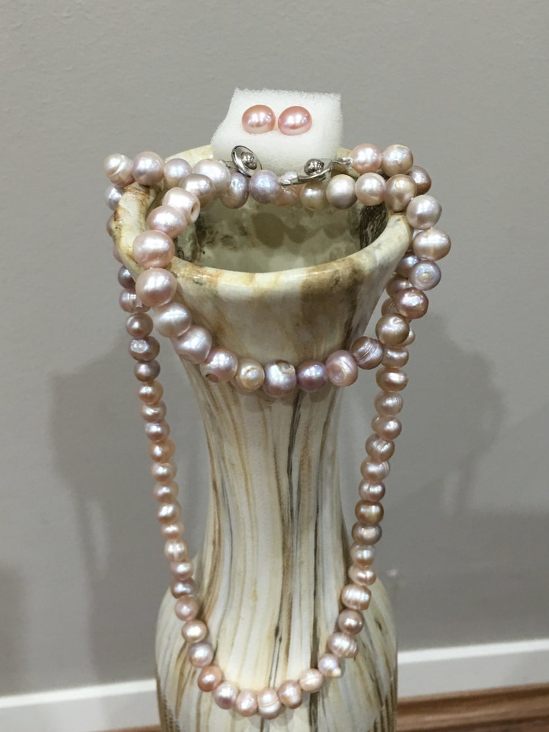 Fresh water cultured pearls