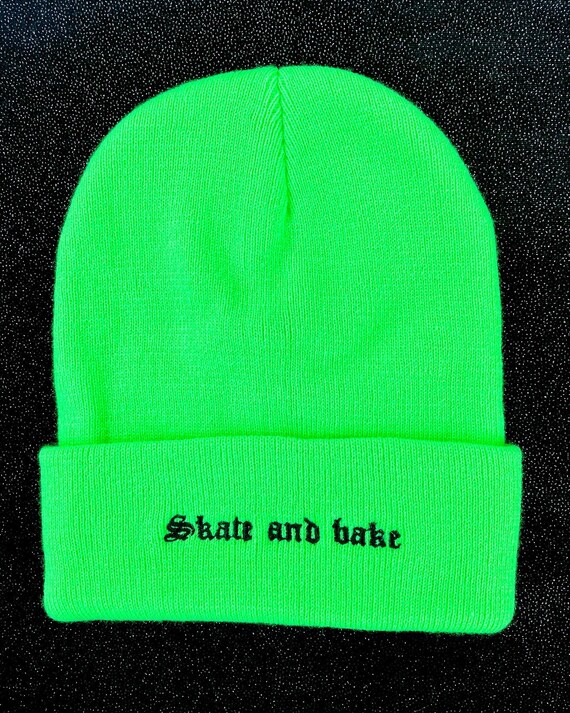 Skate e Bake Neon Green Beanie | Etsy Italia