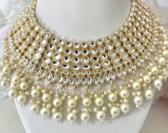 Set di gioielli da sposa indiani in oro - Collana di perle Kundan in oro con orecchini, Maang Tikka, gioielli da sposa indiani, set di gioielli da sposa indiani