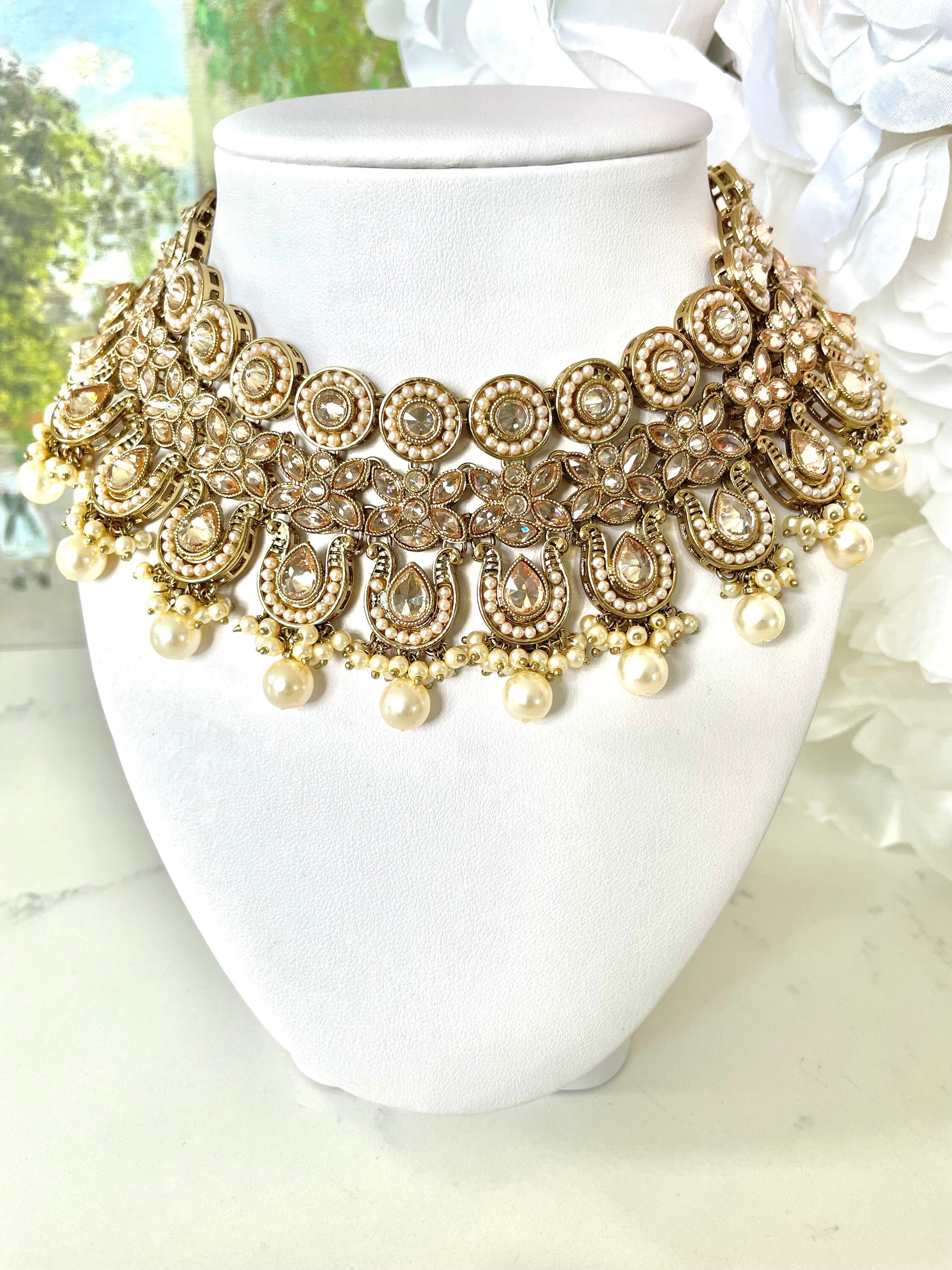 Gold Bridal Indian Jewelry Set