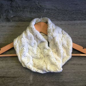 KNITTING PATTERN - Alpine Cabled Cowl, Winter Circular Scarf DIY knit your own, worsted weight yarn