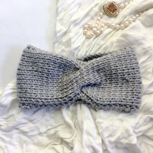 MODELLO DI LAVORO A MAGLIA - Fascia per turbante vintage, lavora a maglia il tuo scaldaorecchie per fascia autunno/inverno, pettinato, DK, pdf scaricabile per maglieria