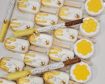 Winnie the Pooh Honey Bee chocolate dipped pretzels (please read full description)
