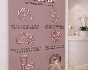 Könnte beinhalten: Ein rechteckiges malvenfarbenes Schild mit roségoldener Schrift und Symbolen mit der Aufschrift FACIAL AFTERCARE ADVICE. Es enthält sechs Anweisungen mit Liniengrafiken zu Berührung, Kosmetik, Feuchtigkeitspflege, Sonnenlicht und Retinol.