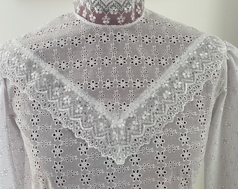 Edwardian style Women girls lace blouse long sleeve high collar back closure, historical costume, size 4-30