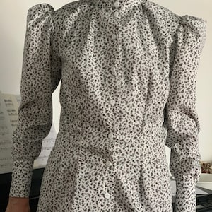 Victorian style floral Women girls  blouse long sleeve high collar front closure, historical costume, size 4-30