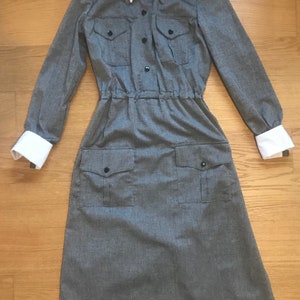 WWII WW2 Lotta Nurse style uniform: grey dress + white apron