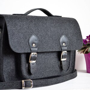 15-inch MENS MESSENGER BAG Black Laptop Bag MacBook Pro 15-inch Bag Messenger Bag Felt Crossbody Bag Felt Satchel Computer bag image 1