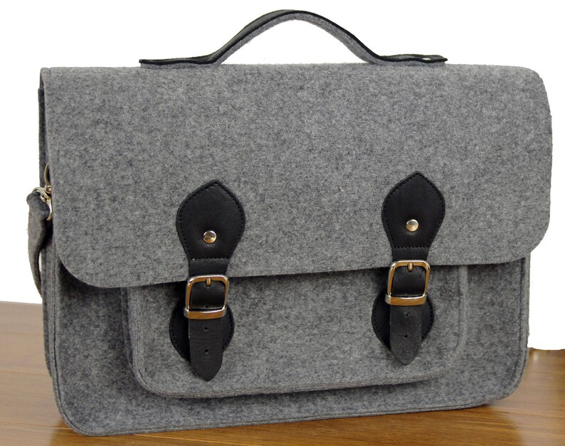 MEN'S MESSENGER BAG Macbook Pro 15-inch Bag Messenger | Etsy