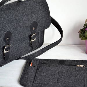 15-inch MENS MESSENGER BAG Black Laptop Bag MacBook Pro 15-inch Bag Messenger Bag Felt Crossbody Bag Felt Satchel Computer bag image 4