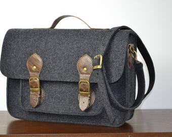 FELT LAPTOP BAG  - MacBook Pro 13-inch Bag - Messenger Bag - 13-inch Laptop Bag - Felt Cross Body Bag - Custom Size  Laptop Bag