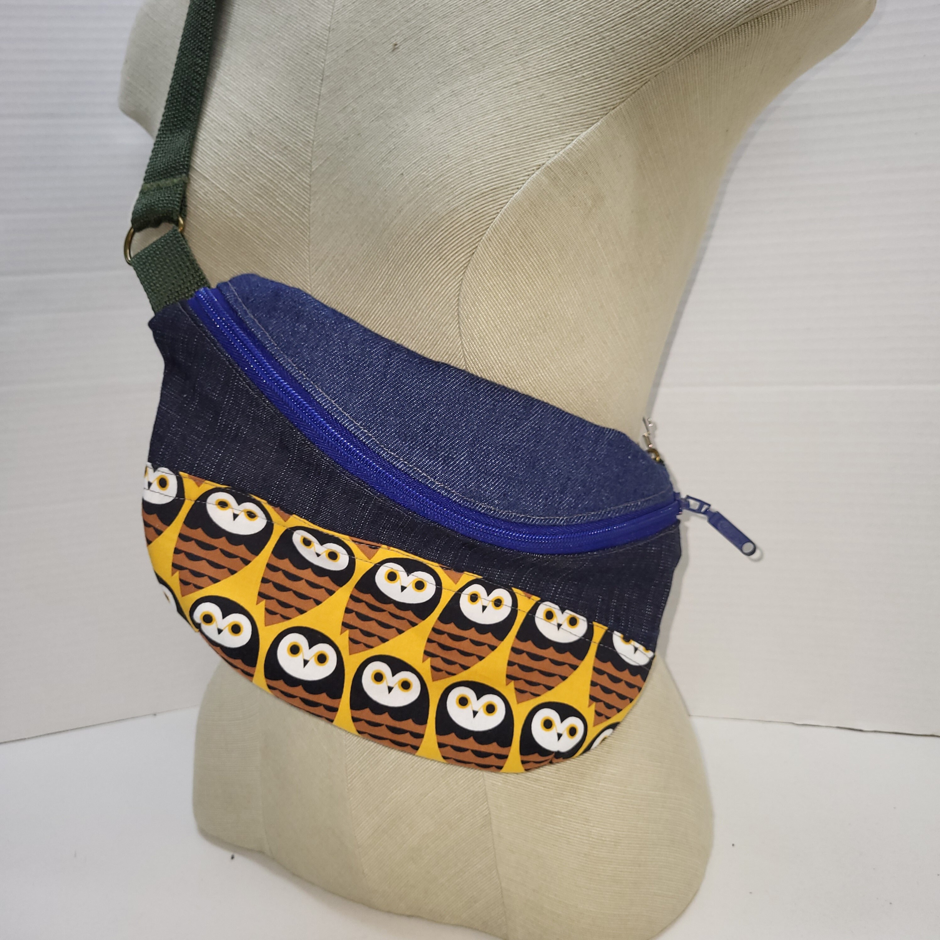 Sac banane.Sac de taille.Sac bandouliere.  Sac banane jeans.Sac banane ajustable. Sacoche de taille.
