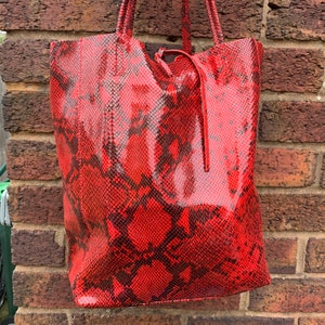 Ladies Italian Large Calf Leather Snake Slouch Hobo Shopper Shoulder Tote Handbag - RED