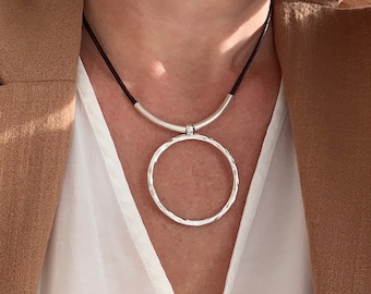 Circle Necklace for women, Boho Leather jewelry, Circle O Necklace for her Mother's day gift, silver circle pendant birthday gift idea