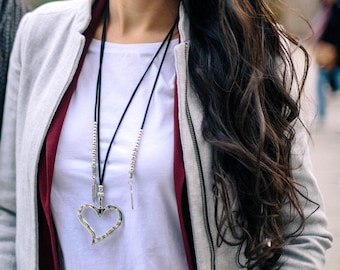 Herz Halsband für sie, Mädchen schwarze Choker, Vegan Halskette, Boho, Langes Anhänger Herz, Boho Schmuck, Geschenk für Frauen,Geschenk für Freundin
