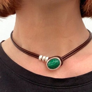 Green choker Women's jewelry Green necklace Boho leather necklace Green pendant necklace Choker necklace Boho Gift For her