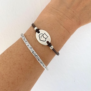 Bracelet patte de chat, breloque chat en argent, bijoux en cuir, bracelet unisexe, bracelet pour amoureux des chats, cadeau amour pour animal de compagnie, cadeau pour propriétaire de chien, silhouette de chat