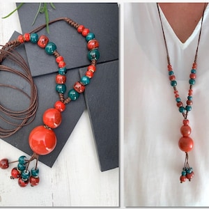 Lange handgemachte Keramik Halskette, Boho Schmuck für Frauen, Geschenk für sie, Artisan Keramik Perlen Halskette, einstellbare Länge, ethnische Halskette
