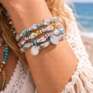 Silber Perlen Armbänder, Türkis Armbänder, Silber Perlen Stretch Armbänder, Boho Schmuck, Weihnachten erschwingliche Geschenke für sie, Weihnachtsgeschenk Idee