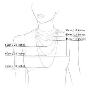 K&ouml;nnte beinhalten: Ein Diagramm, das Halskettenl&auml;ngen an einer Person veranschaulicht. Das Bild zeigt verschiedene Halskettenl&auml;ngen, darunter 30 cm, 40 cm, 45 cm, 50 cm, 60 cm und 75 cm. Die Ma&szlig;e sind in Zentimetern und Zoll angegeben.