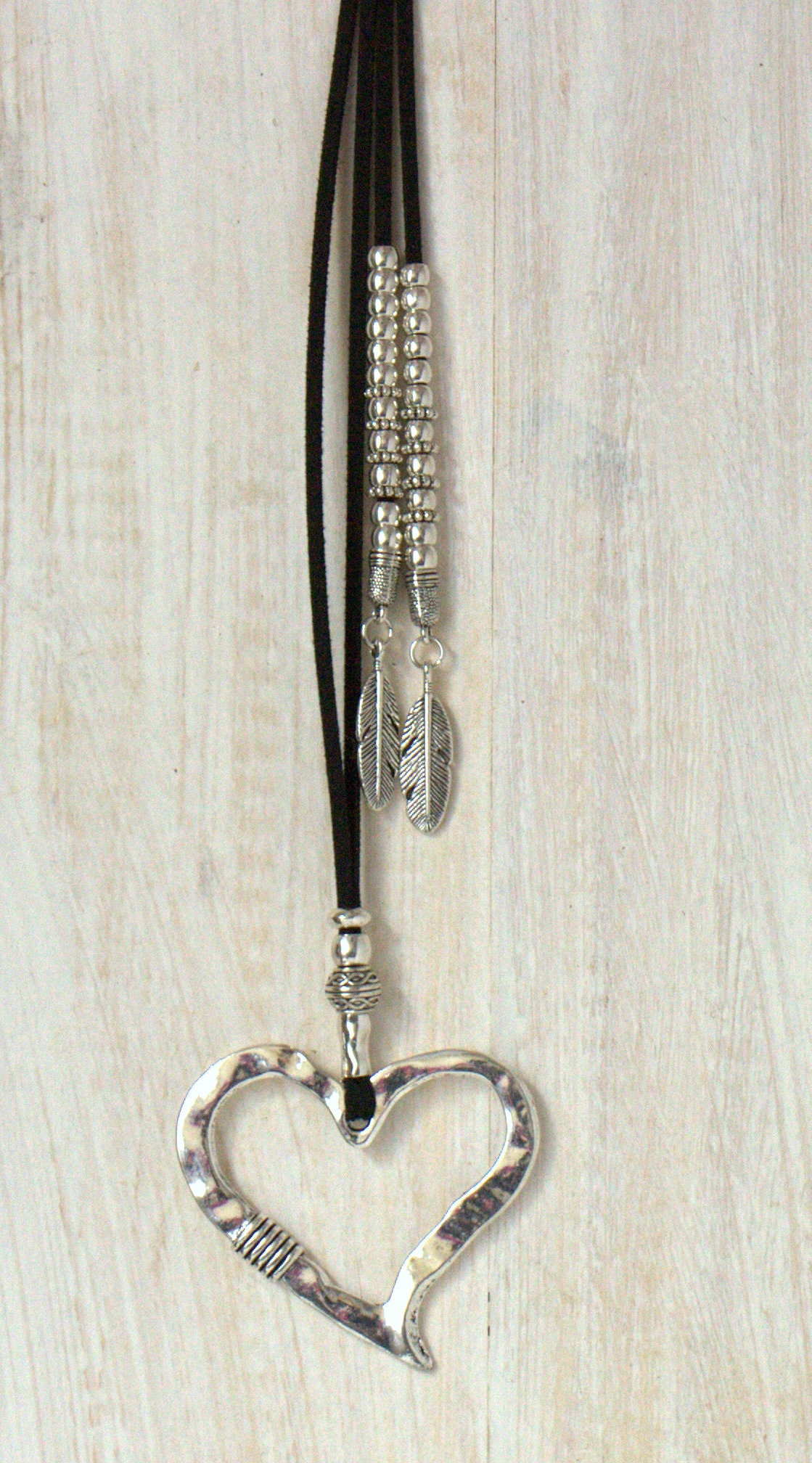 CHOKER NECKLACE HEART LIKE A WILDFLOWER